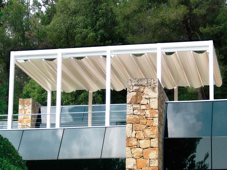 COPERTURE PER PERGOLATI IN PVC SCORREVOLE A PACCHETTO